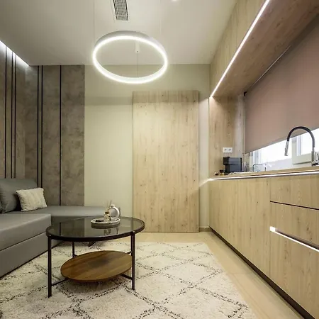 Aristotelian Virtues - Elpida Appartement