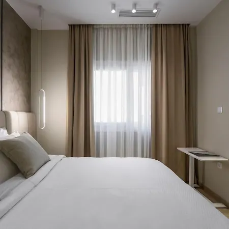 Apartment Aristotelian Virtues - Elpida