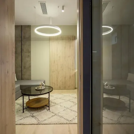 Aristotelian Virtues - Elpida Apartment *