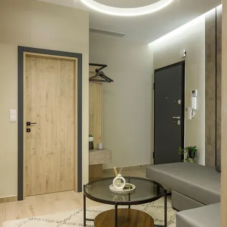 Apartment Aristotelian Virtues - Elpida *